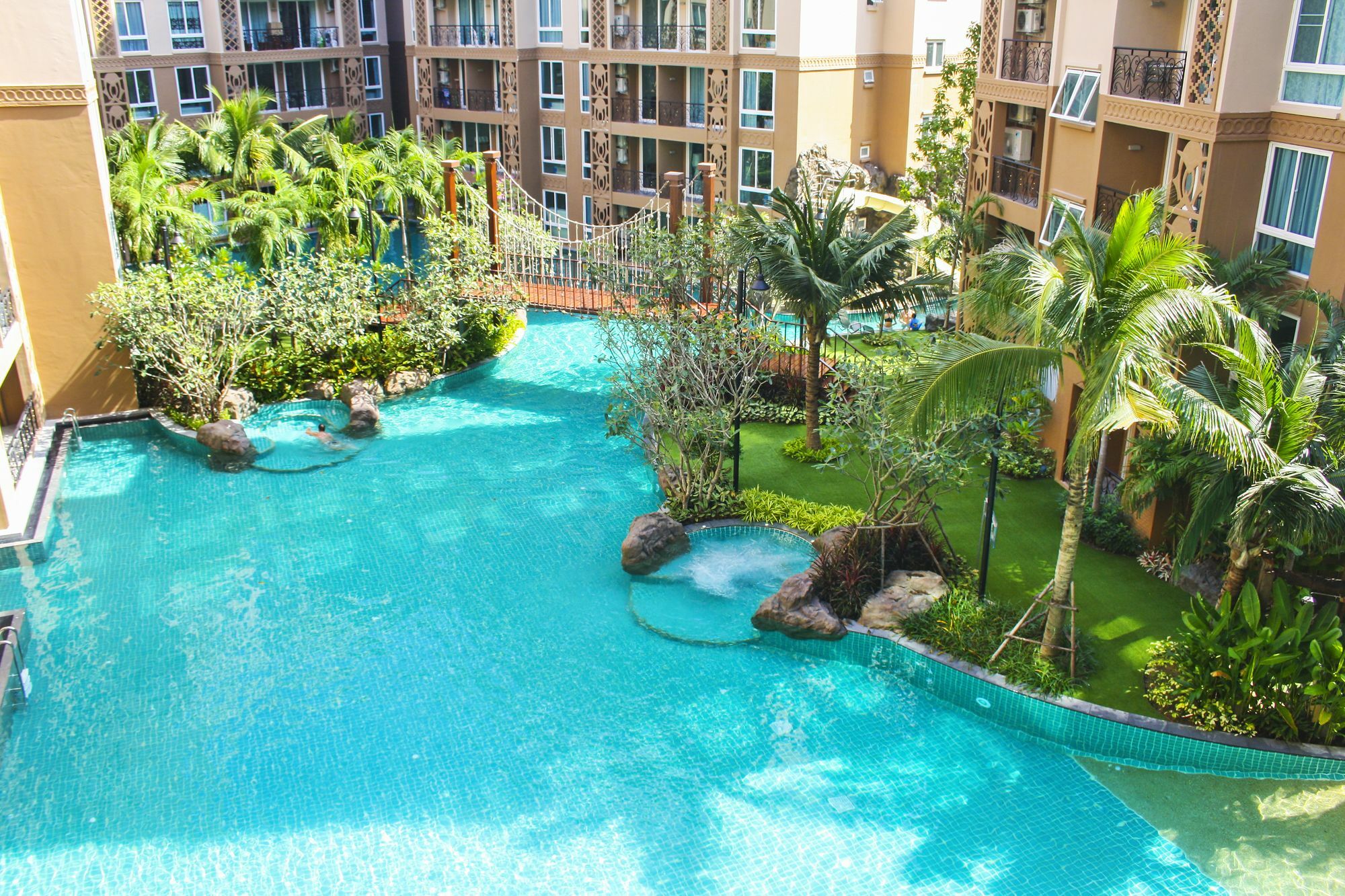 Atlantis Condo Resort Jomtien Exterior foto